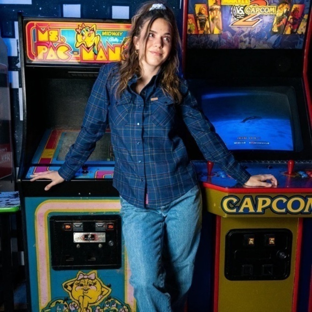 Dixxon Women’s" TORU" Flannel .Limited Edition Medium